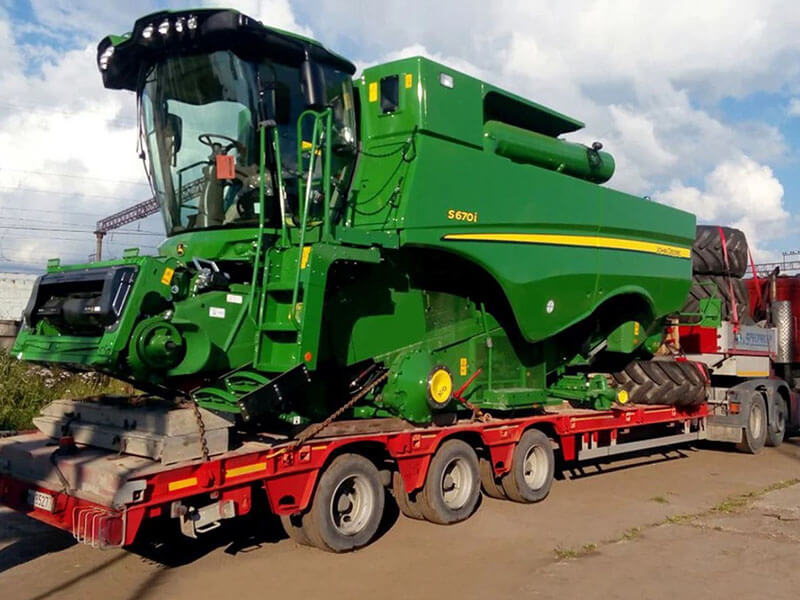 Перевозка комбайна на трале